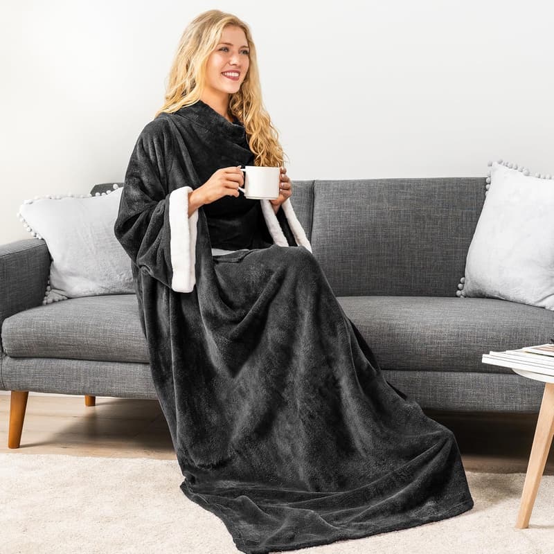 Cozy Wearable Fleece Blanket with Sleeves for Adults
