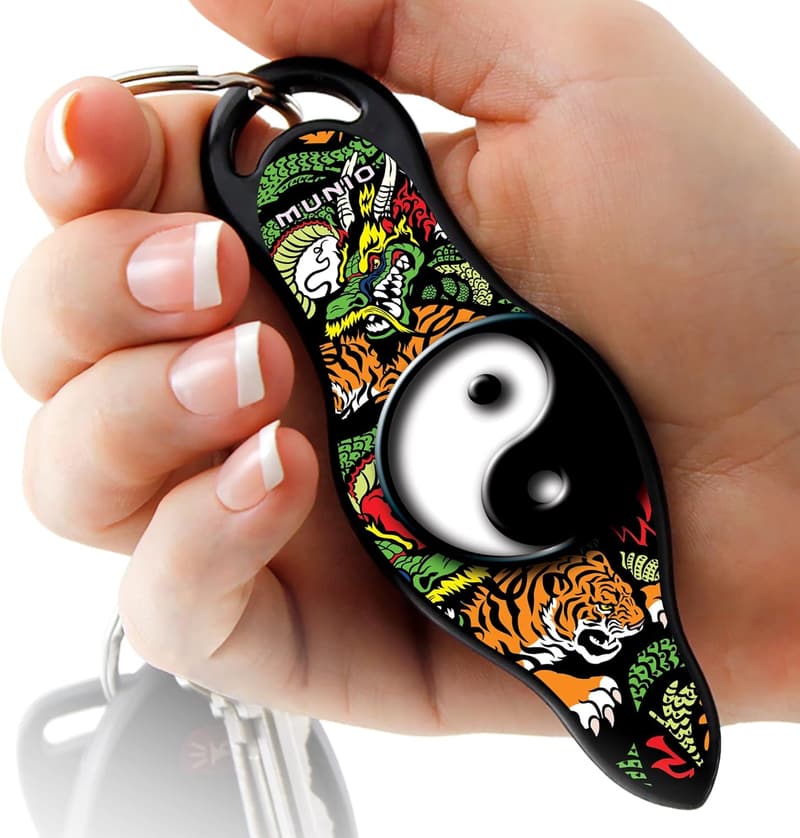 Portable Self-Defense Keychain Kit - MUNIO Kubotan Essentials