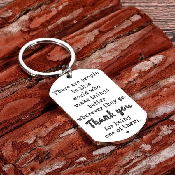 Inspirational Keychain for Boss's Day - Employee Appreciation Gift