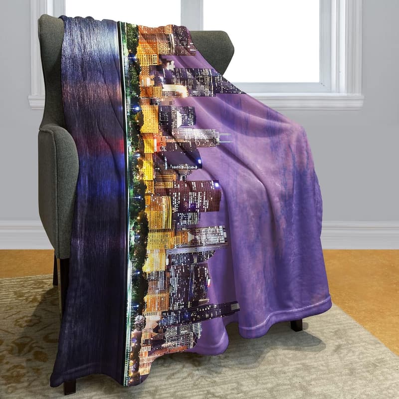 Chicago Skyline Plush Throw Blanket - 40x50 Soft Comfort