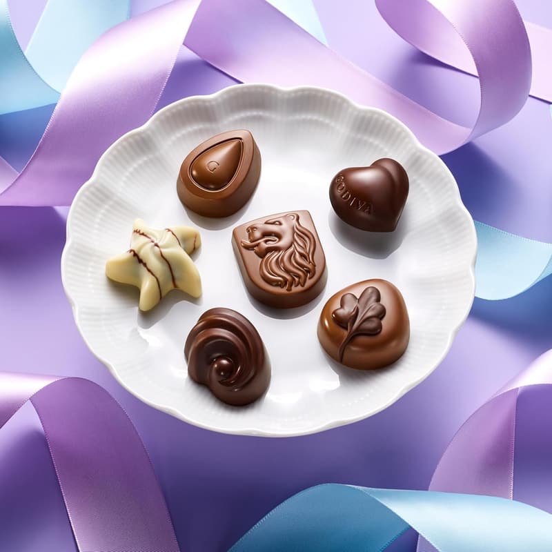Birthday Gift Box: Godiva Assorted 18-Piece Gourmet Chocolates