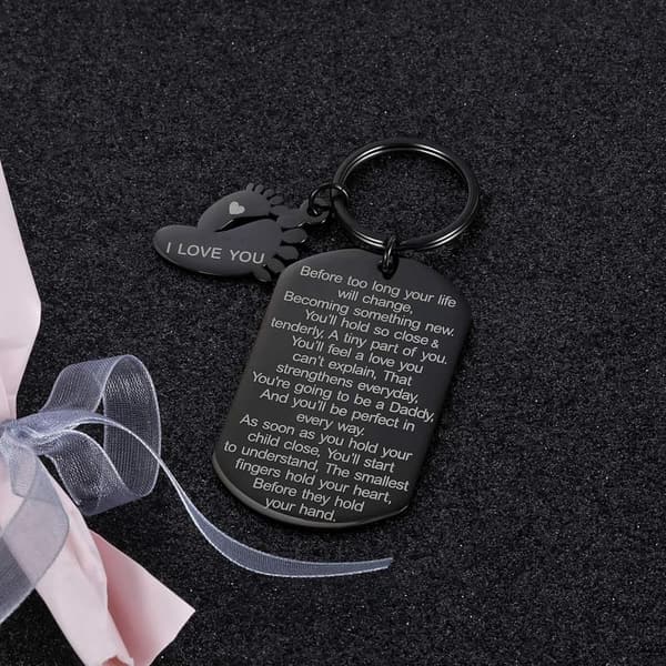 New Dad Keychain – Gift for Expecting Fathers