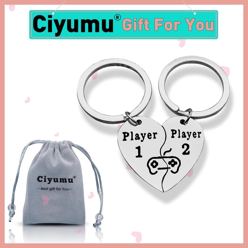 Valentine's Day Couple Keychains for Gamers - Player 1 & 2 Set