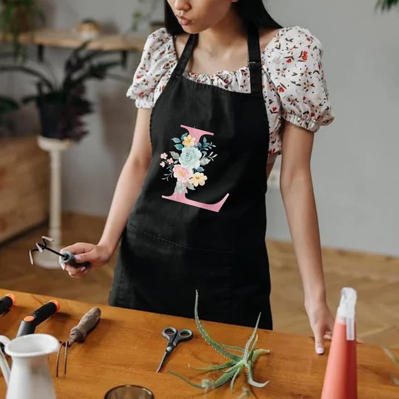 Cute Personalized Apron for Women with Pockets