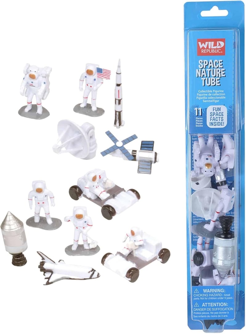 Outer Space Toy Figures Set: 1.5