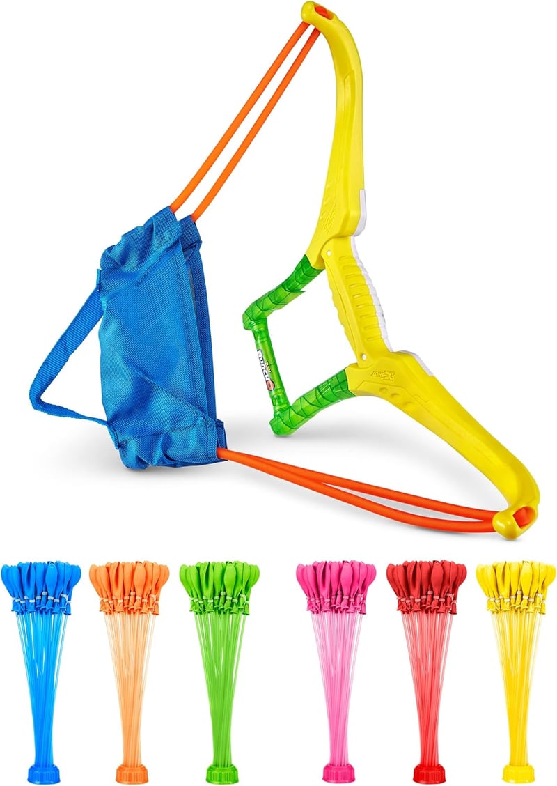 Summer Water Balloon Slingshot Set with 200+ Self-Sealing Balloons
