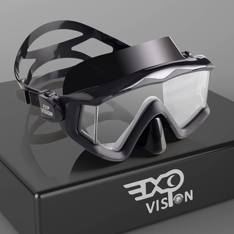 Scuba Diving Mask with Anti-Fog Tempered Glass