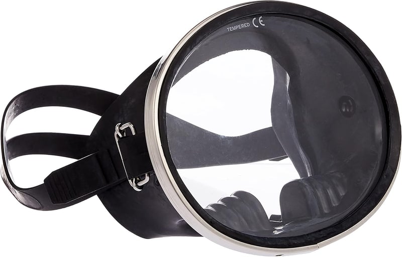 Spearfishing Mask - Black Rubber with Glass Lenses