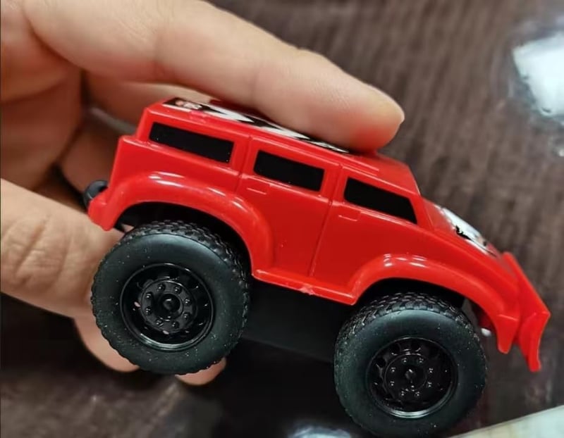 Wall Climbing Toy Car, Yellow Pull-Back