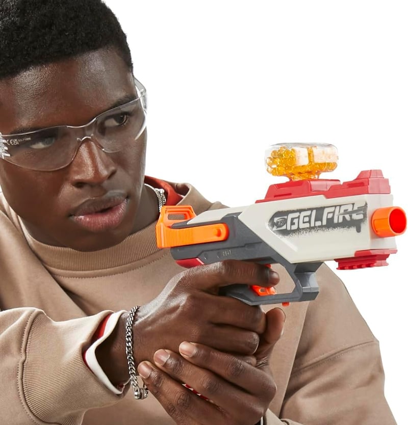 Nerf Pro Gelfire Blaster with Eyewear & 130 Hopper