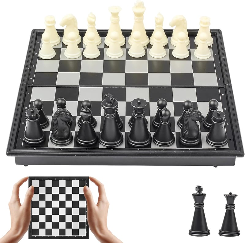 Portable Magnetic Travel Chess Set – Mini Folding Board (5.9