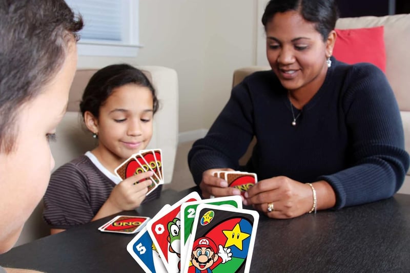Super Mario UNO Card Game in Travel Tin