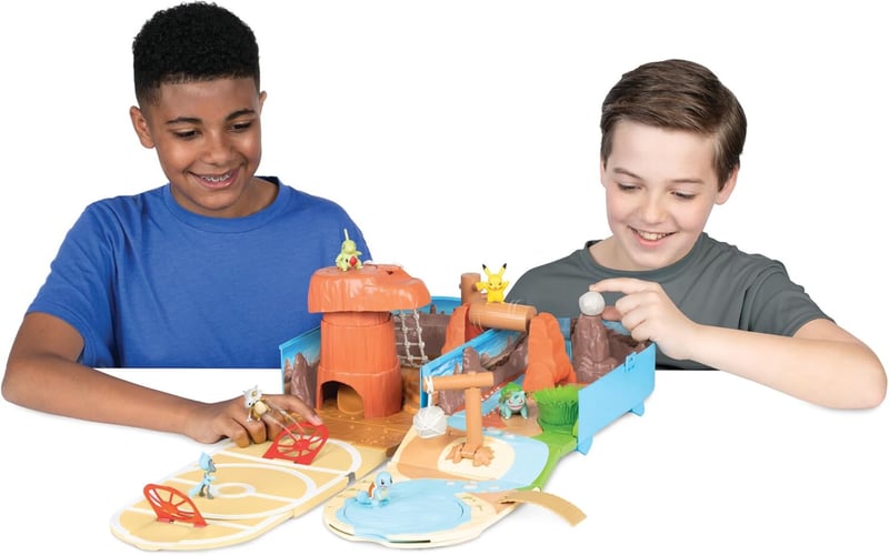 Pokémon Desert Playset with Pikachu Figure
