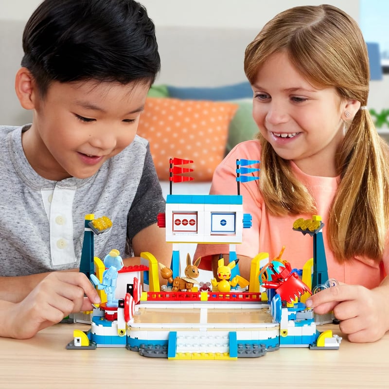 Pokémon Stadium Building Set, 1101 Pieces & Figures