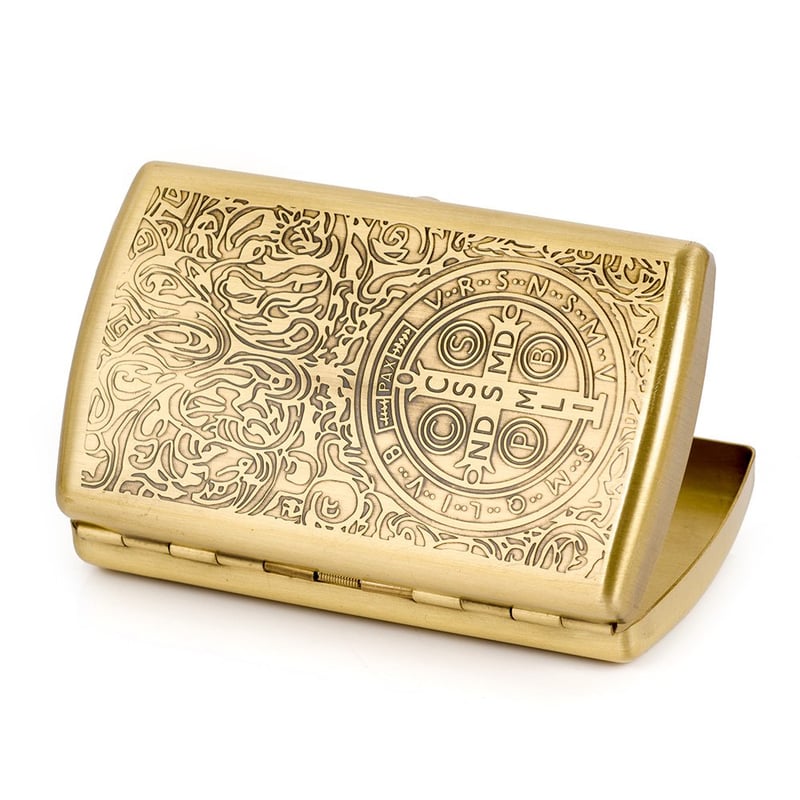 Engraved Brass Cigarette Case - 12-Capacity Luxury Holder