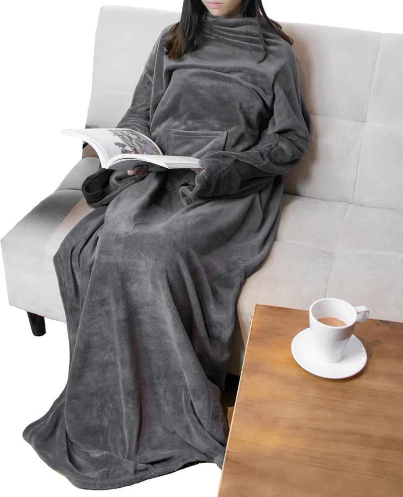 Christmas Cozy Fleece Blanket with Sleeves