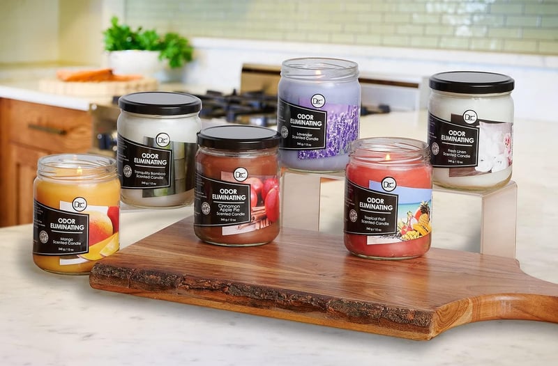 Bamboo Scented Odor-Eliminating Candle, 80-Hour Soy Blend