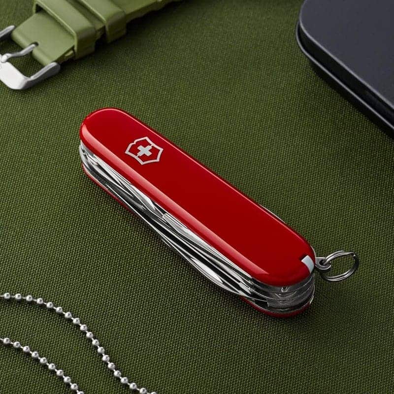 Swiss Army Huntsman Knife, 15 Functions, Red