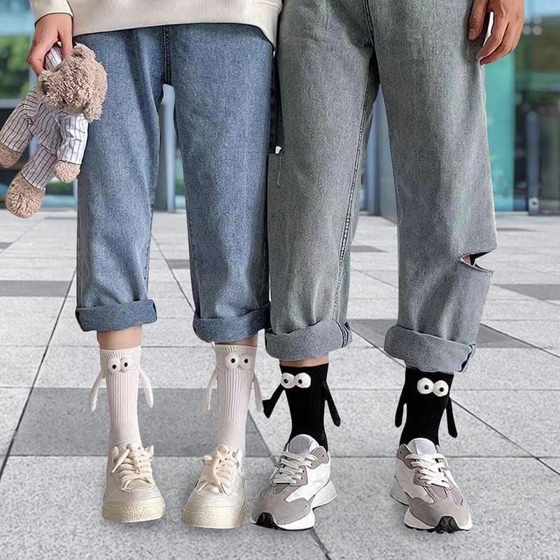 Couples' Novelty Holding Hands Magnetic Socks