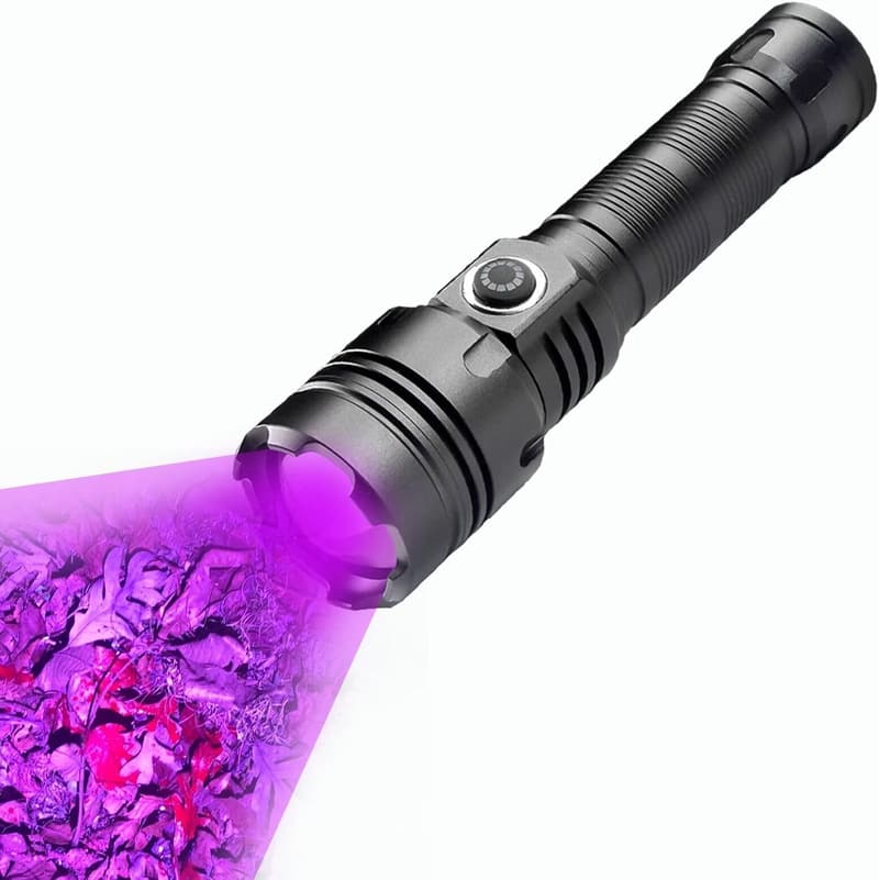 Night Hunting Blood Tracker Flashlight, 2000 Lumens