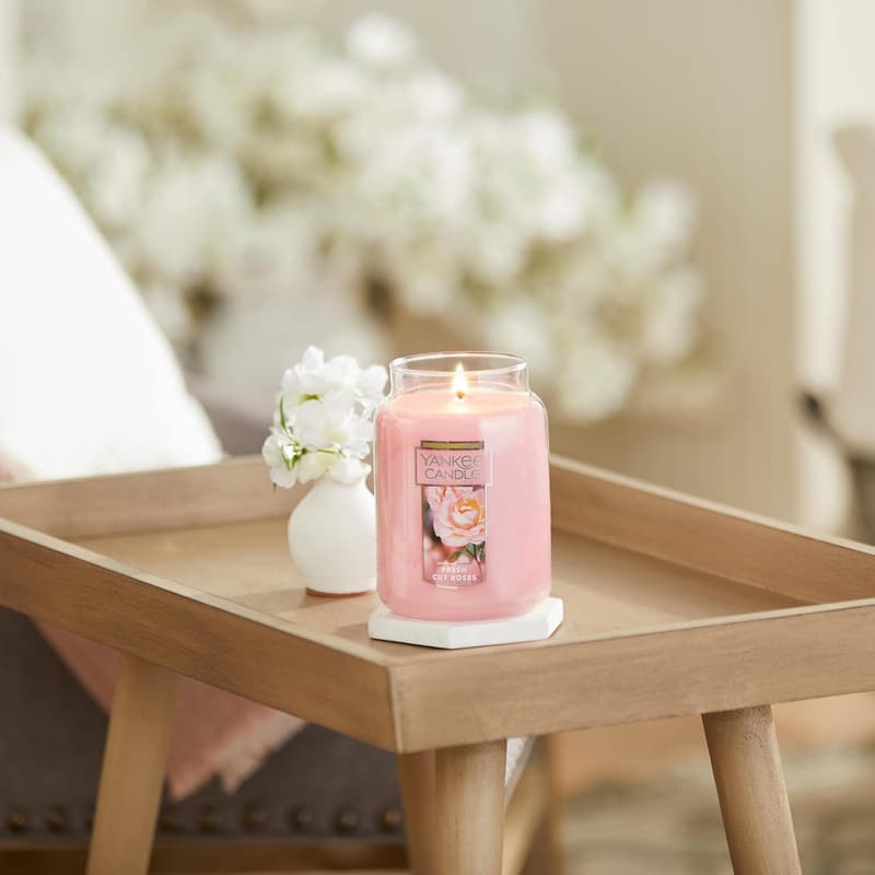Fresh Cut Roses Large Jar Candle, 22oz, 110-Hour Burn