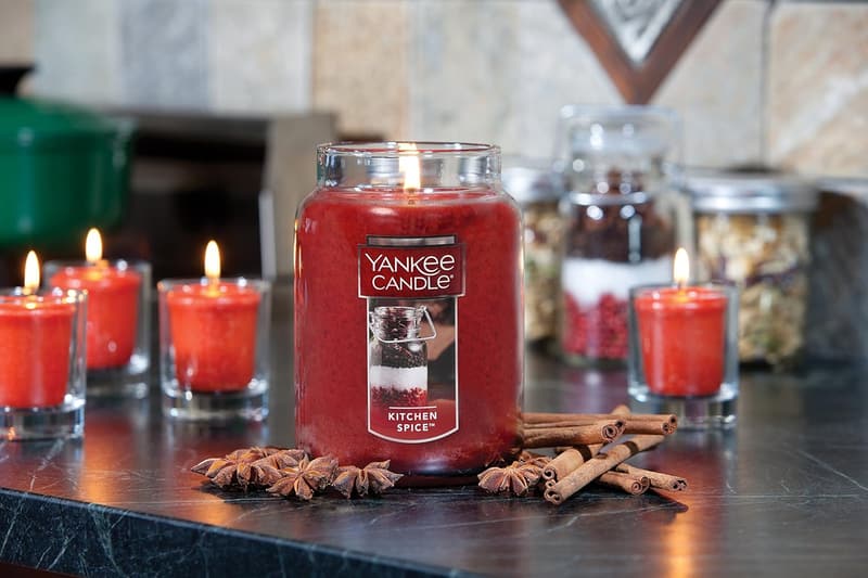 Large Kitchen Spice Scented Candle, 22oz, 110hr Burn