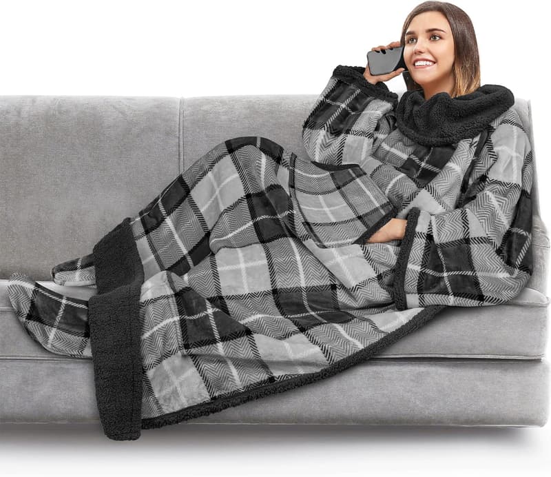 Wearable Sherpa Blanket with Sleeves, Plaid Gray