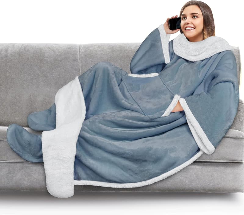 Wearable Sherpa Blanket with Sleeves, Blue