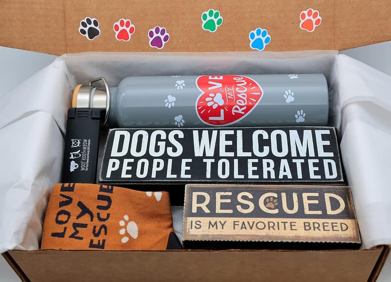Dog Lover Gift Box Set with Socks & Water Bottle