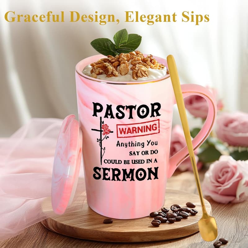 Christmas Ceramic Coffee Mug with Lid - Unisex Gift