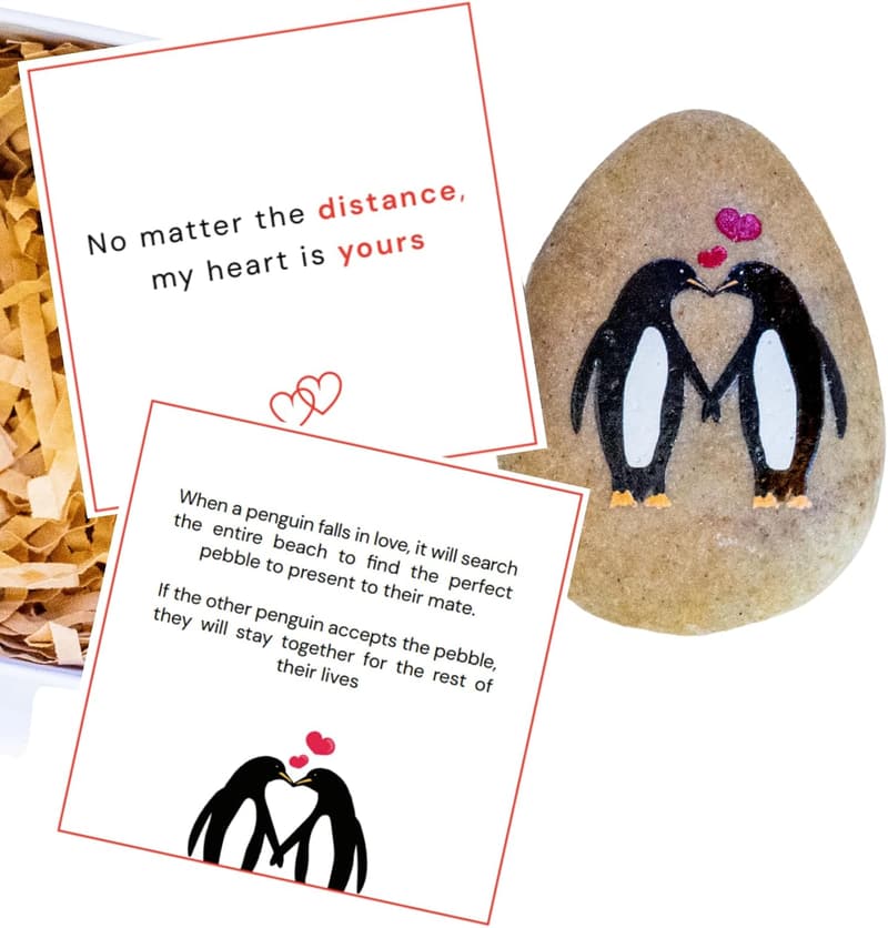 Anniversary Gift: Penguin Pebble Keepsake for Couples
