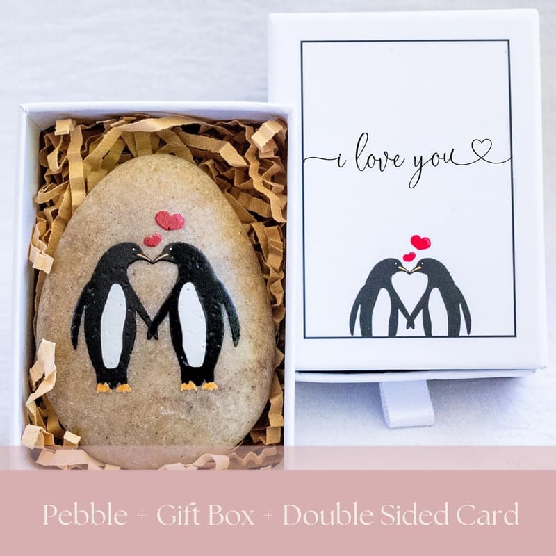 Anniversary Gift: Penguin Pebble Keepsake for Couples