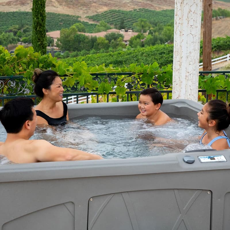 5-Person Outdoor Hot Tub with 28 Jets & LED Lights