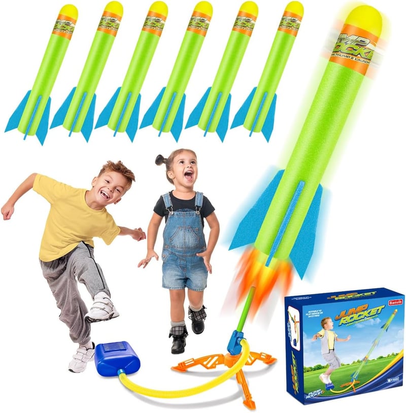 Kids' Outdoor Rocket Launcher Toy with 6 Foam Rockets