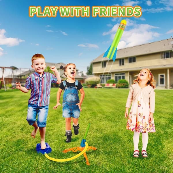 Kids' Outdoor Rocket Launcher Toy with 6 Foam Rockets