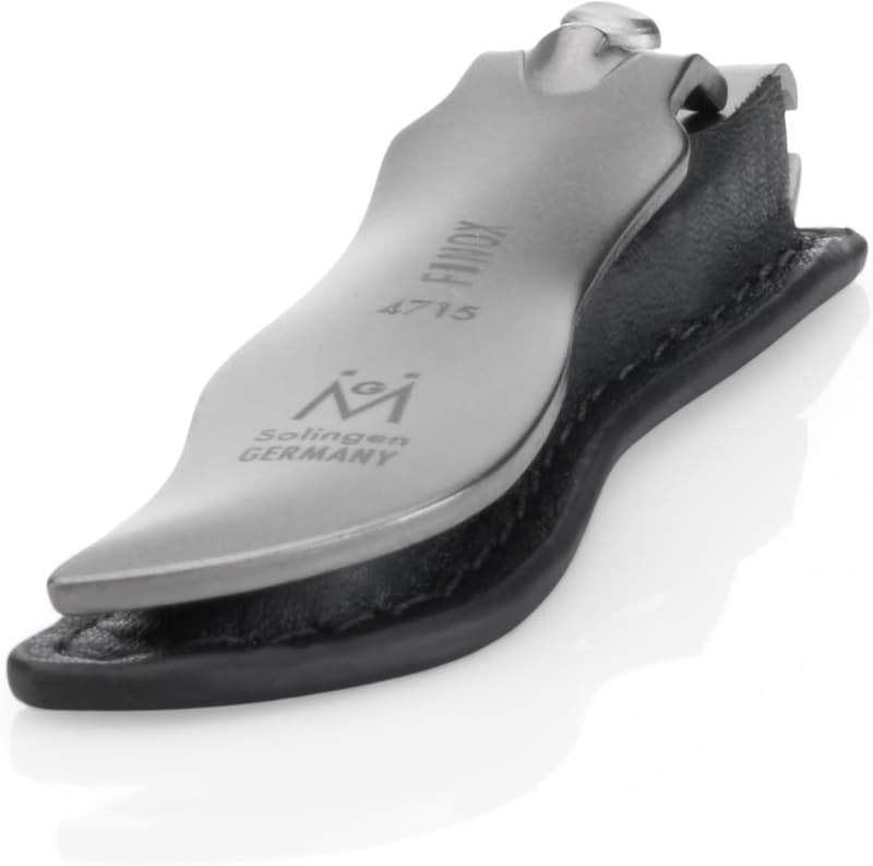 Ethically Made Nail Clipper with Leather Case - Curved Blade