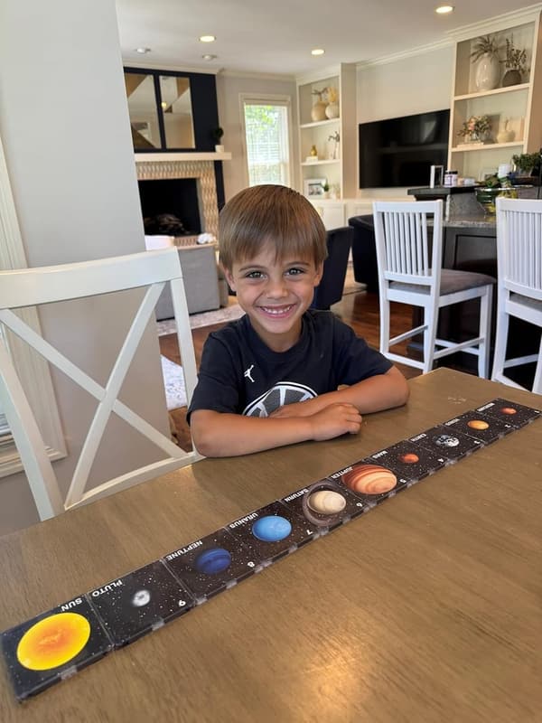 NASA Rocketship Magnetic Building Set for Kids, 18 Pieces