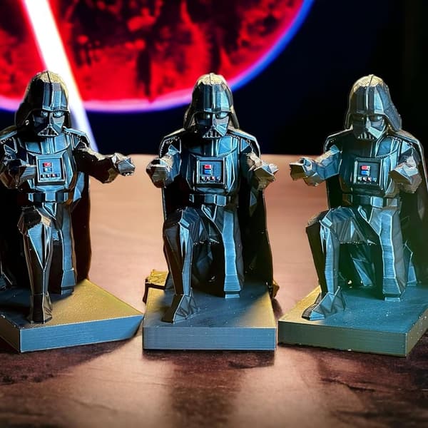 Hand-Painted Darth Vader Pen Holder for Star Wars Fans