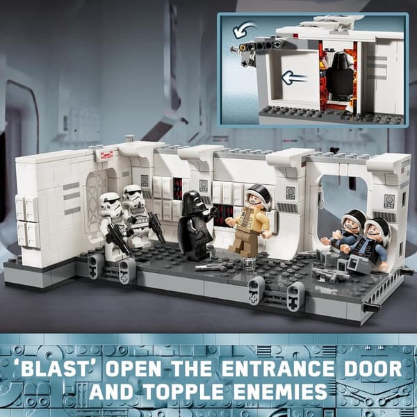 LEGO Star Wars Tantive IV Set with Exclusive Clone Trooper Fives