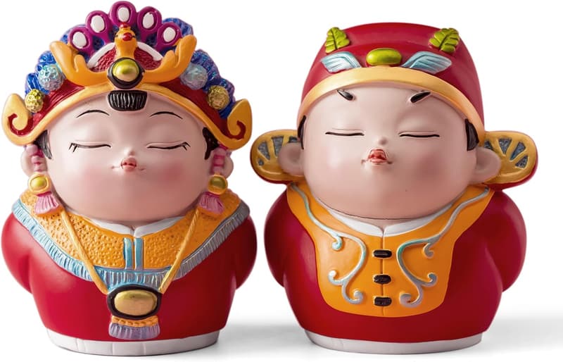 Hand-Painted Kissing Couple Statue - 3.35-Inch Newlywed Gift