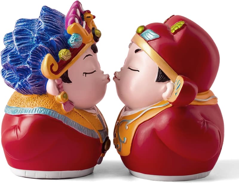 Hand-Painted Kissing Couple Statue - 3.35-Inch Newlywed Gift