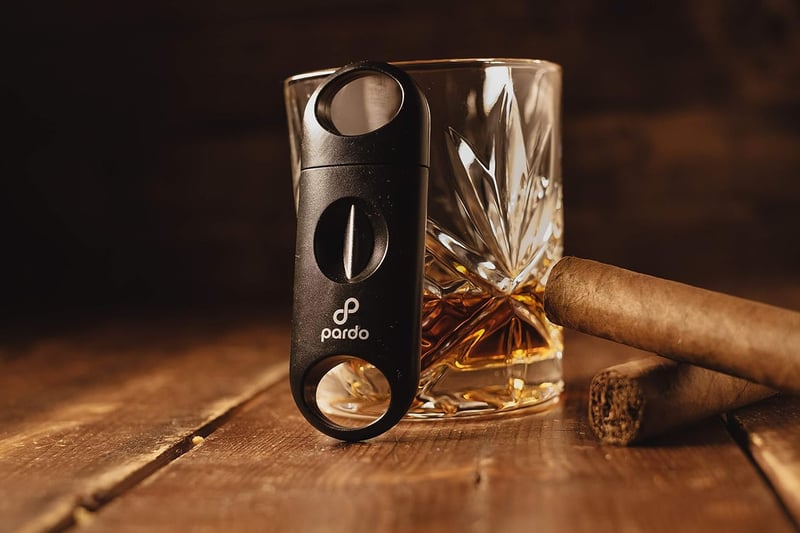 Portable Black V-Cut Cigar Cutter for Men
