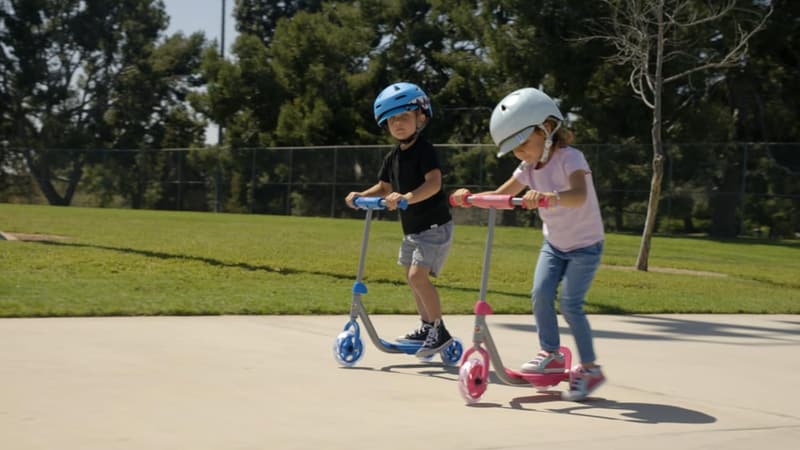 3-Wheel Kick Scooter for Kids 3+, Max Weight 44 lb