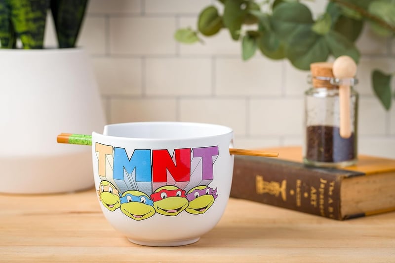 Teenage Mutant Ninja Turtles Ceramic Ramen Bowl with Chopsticks