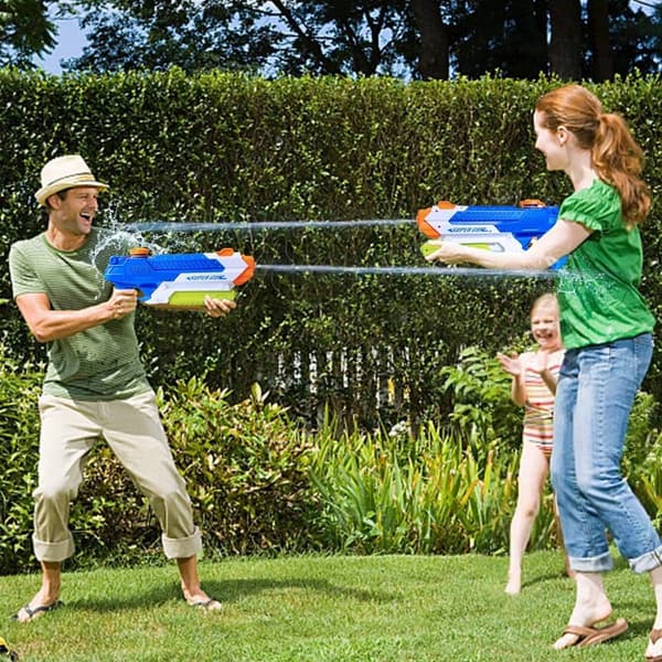 Summer Water Guns - 2 Pack Outdoor Squirt Toys for Kids 3+