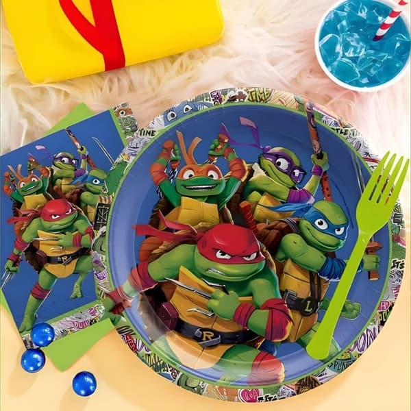 TMNT Mutant Mayhem Party Plates - 9