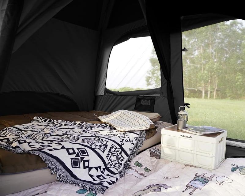 Large Family Camping Tent for 4-6 People, Waterproof Glamping Tent
