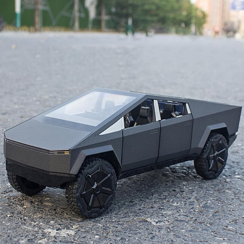 Kids' 1:32 Cyber Truck Diecast Toy with Light & Sound