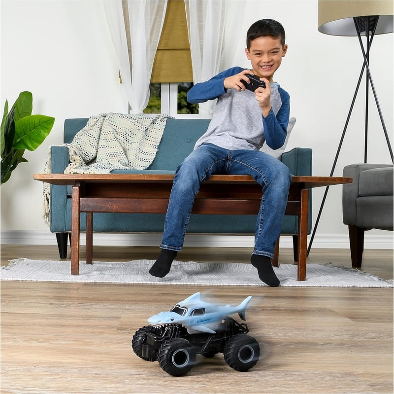 Megalodon Remote Control Monster Truck – 1:24 Scale, Kids 4+
