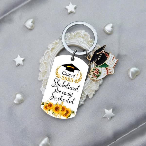 2025 Graduation Keychain Gift for Women Graduates